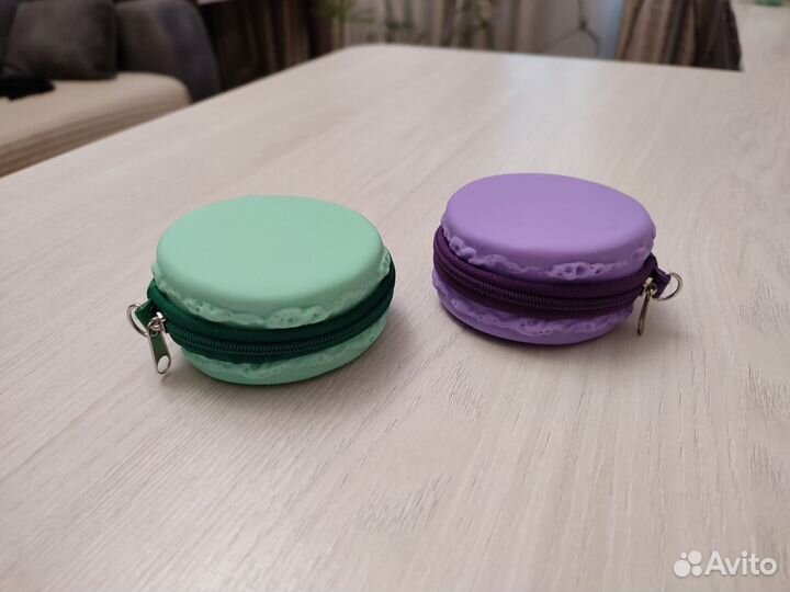 Круглые мини-футляры, диаметр 8 см, высота 3,5 см