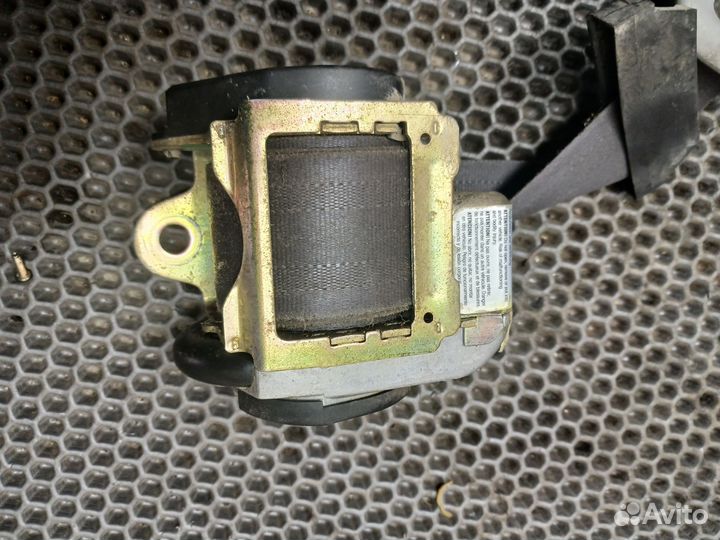 Ремень безопасности передний левый Kia Rio 1