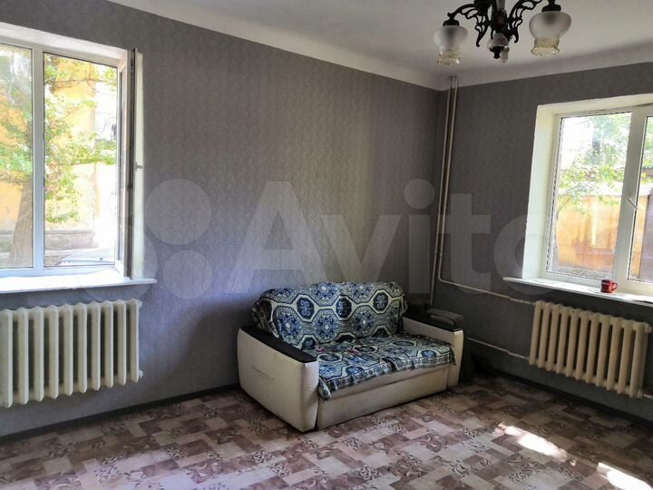 Комната 23 м² в 3-к., 1/2 эт.