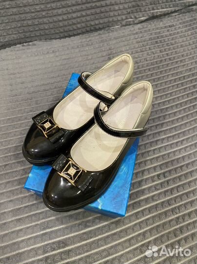 Туфли женские 39 размер новые