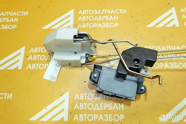 Замок двери передней правой Hyundai Sonata EF