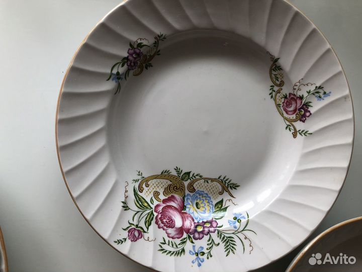 Набор столовой посуды на 6 персон