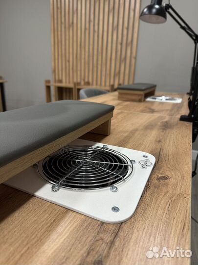 Стол для маникюра