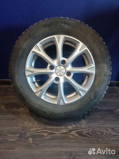 Pirelli Winter Ice Zero 195/65 R15