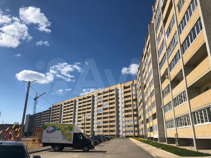 2-к. квартира, 70,5 м², 3/10 эт.