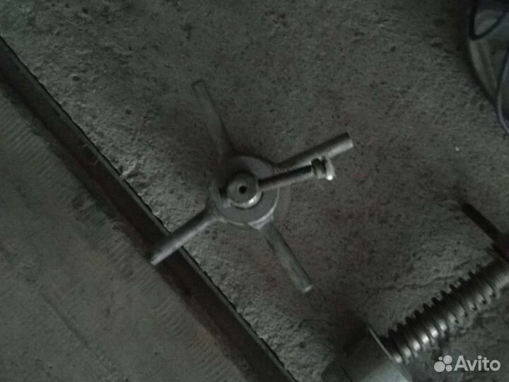 Фитинги для контейнеравоза