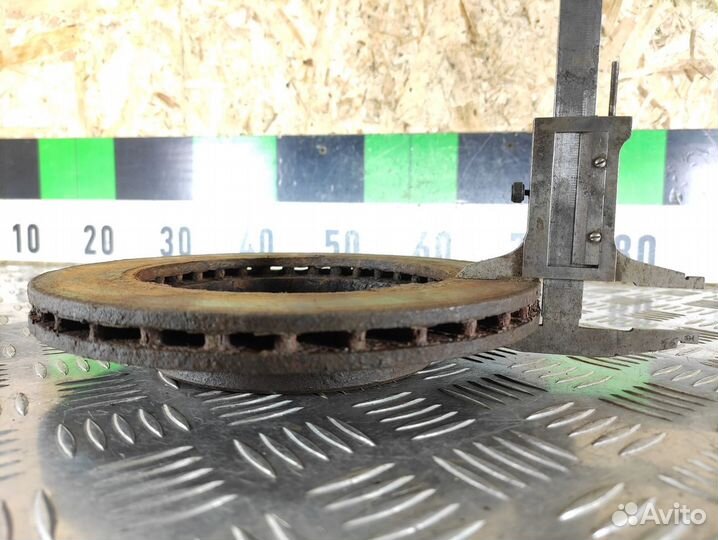 Диск тормозной передний Daihatsu Atrai 7