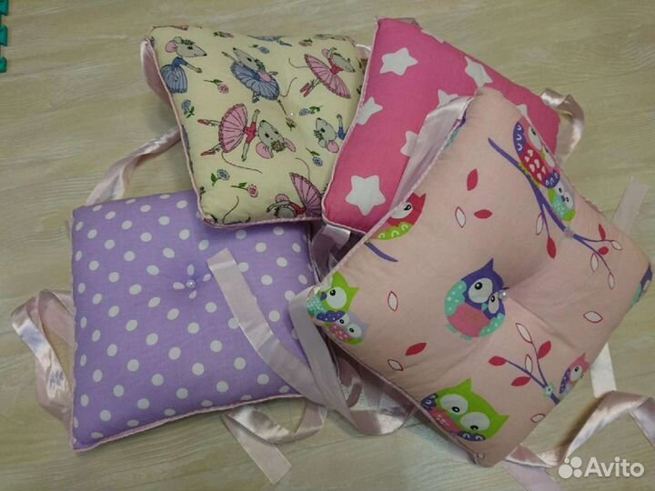 Бортики подушки в кроватку