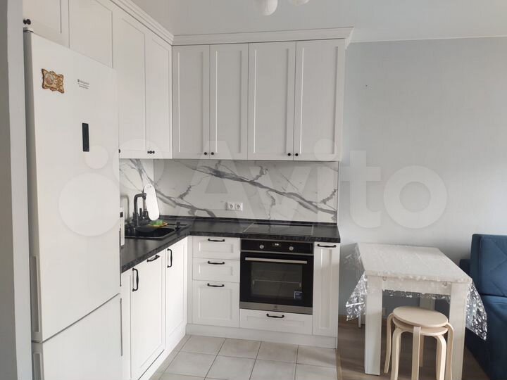 2-к. квартира, 42 м², 7/15 эт.