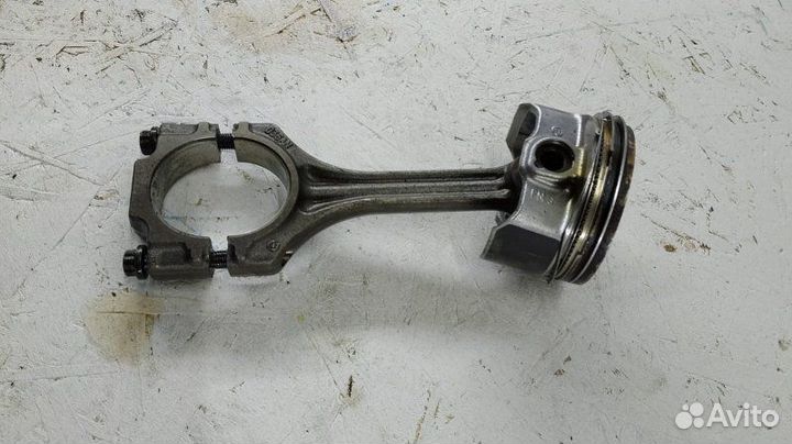 Поршень с шатуном Volkswagen Polo седан 1.6 cfna