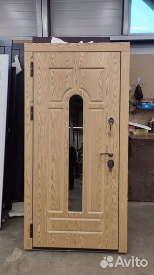 Дверь входная металлическая с терморазрывом