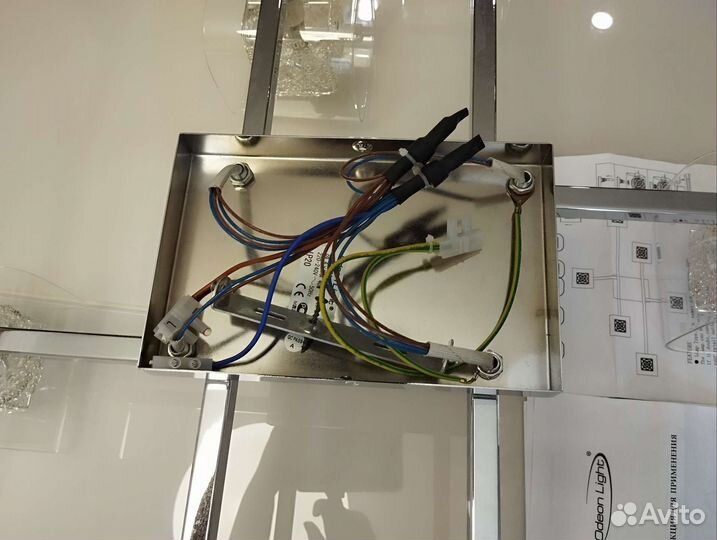 Люстра потолочная и два бра фирмы Одеон