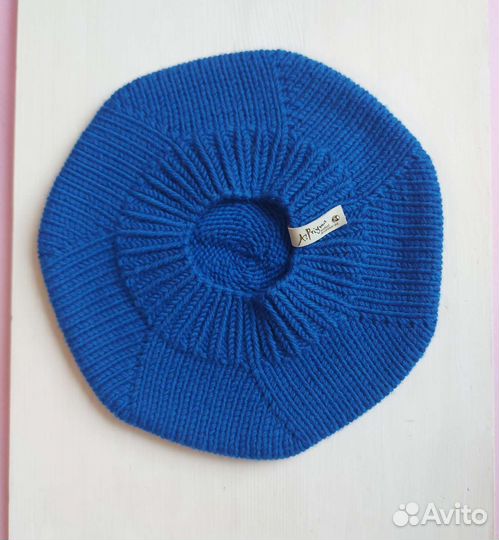 Берет женский из мериноса