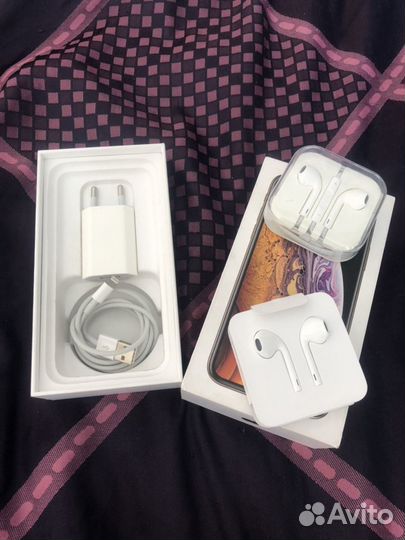 Аксессуары для всех айфонов