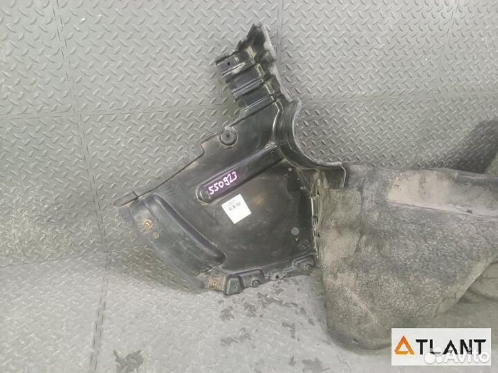 Подкрылок задний правый BMW X1