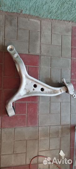Рычаг левый
