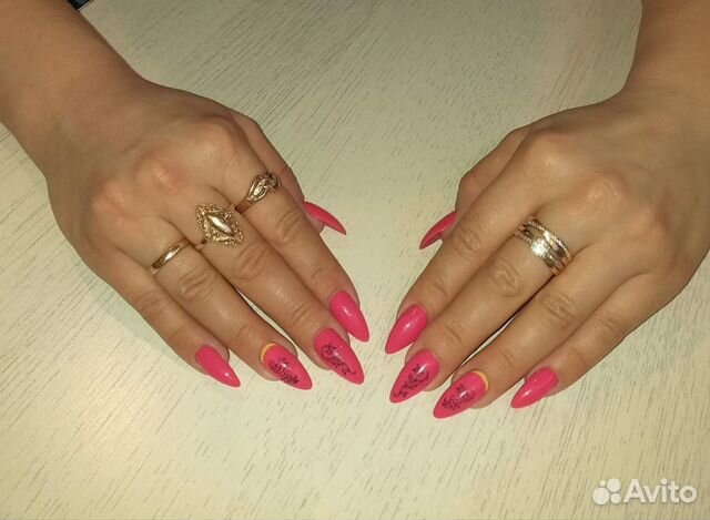 Наращивание ногтей
