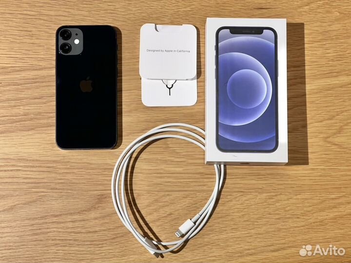 Смартфон Apple iPhone 12, 64Gb Black (Чёрный)