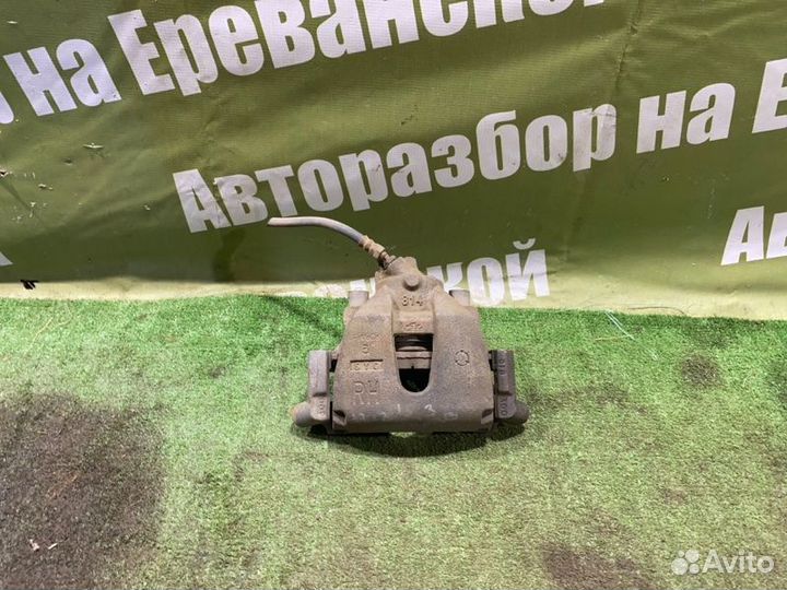 Суппорт тормозной передний правый Mazda Mazda3 BK