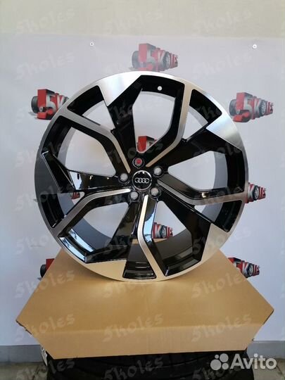 Кованые диски Audi Q7 Q8 R22