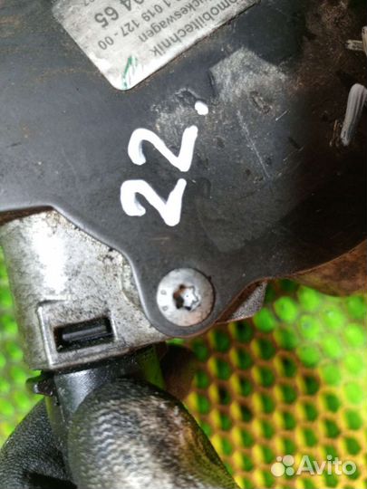 Насос вакуумный Mercedes-Benz E-Класс