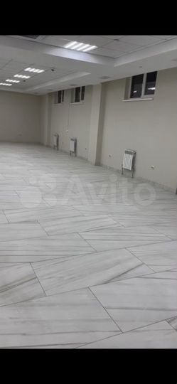 Под продуктовый магазин