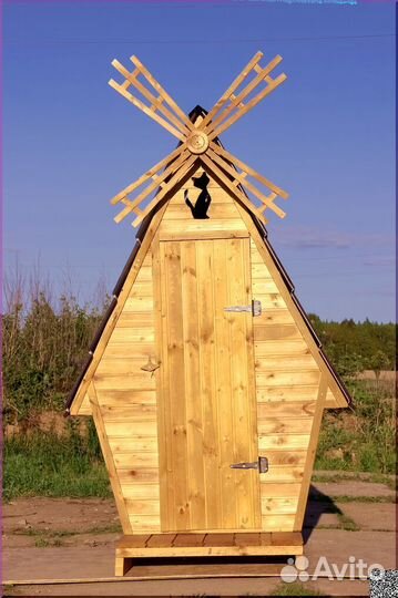 Дачный туалет с установкой TOP227