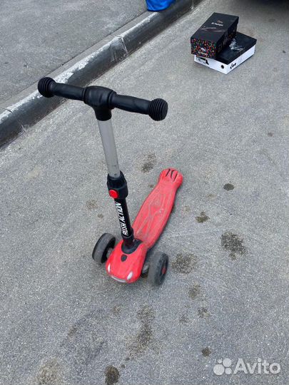 Самокат детский трехколесный