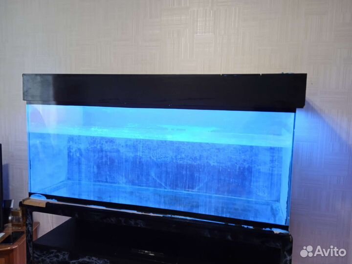 Аквариум стойка