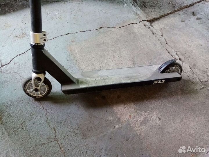 Трюковой самокат