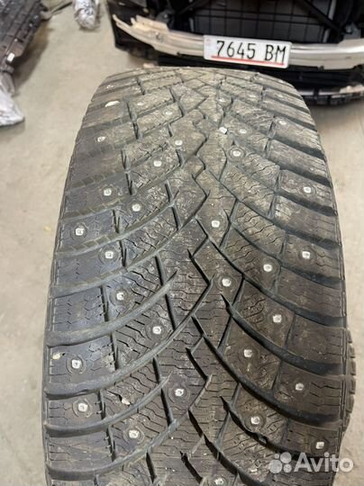 Pirelli Ice Zero 2 235/45 R18