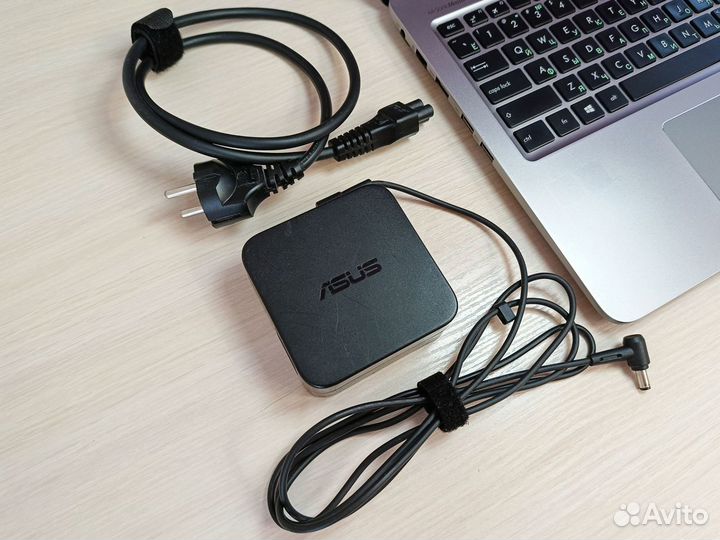 Ноутбук Asus K501U + SSD 1 Тб Windows 10