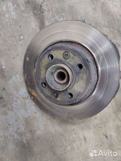 Кулаки поворотные Renault Logan, Sandero