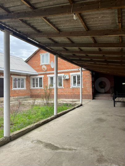 Дом 180 м² на участке 19 сот.