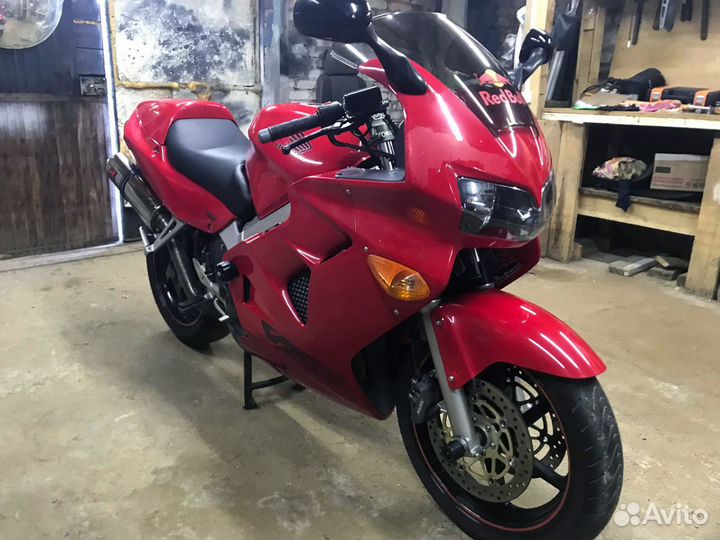 Honda VFR 800
