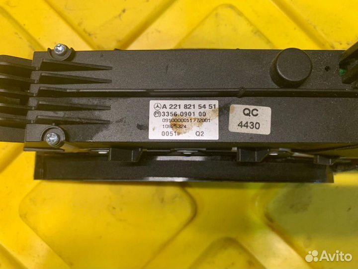 Кнопка освещения панели приборов Mercedes-Benz