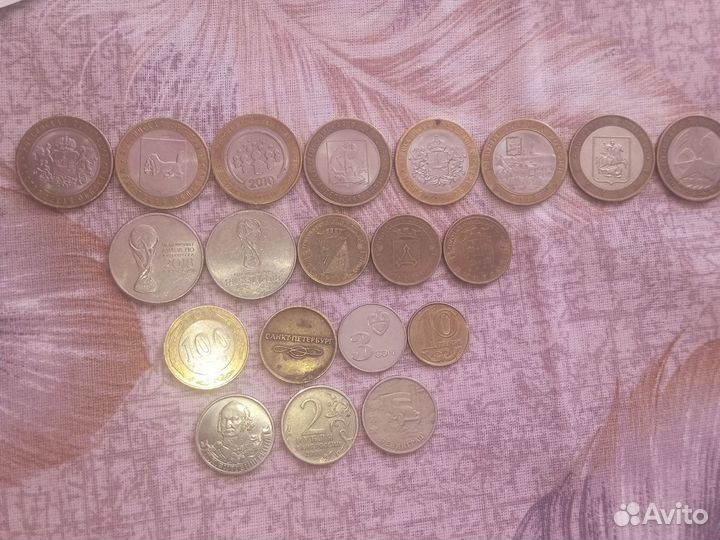 5 рублевая купюра, монеты