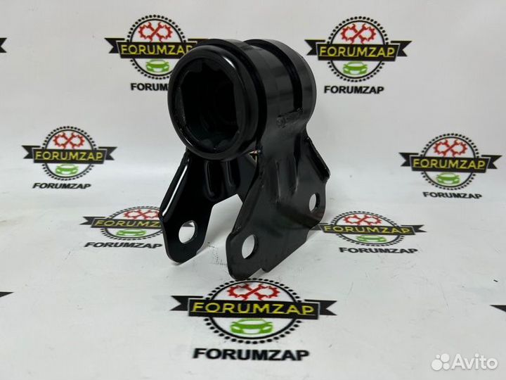 Сайлентблок (задний) переднего рычага передний