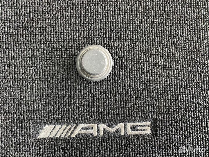 Крышка стойки амортизационной Mercedes Benz