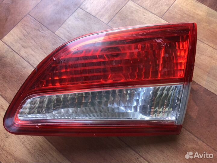 Фонарь задний оригинал nissan almera g15