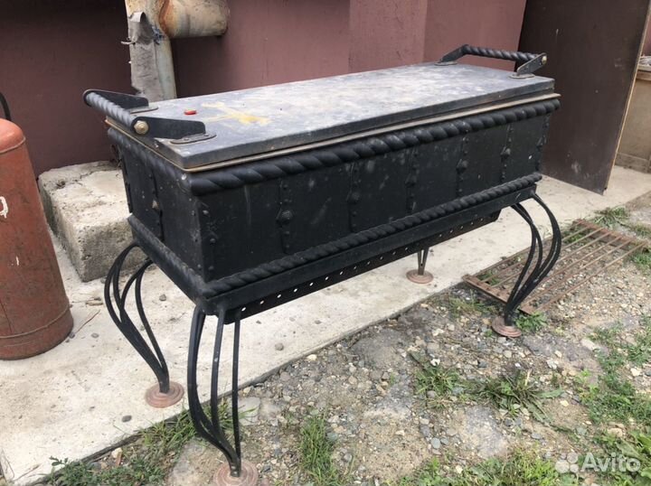 Мангал для горячего копчения