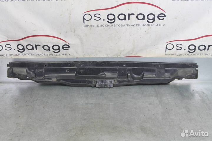 Решетка стеклооч. (планка под лобовое стекло) Fo