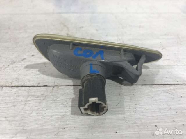 Повторитель поворотника лев. hyundai solaris 1 1.6 ат седан