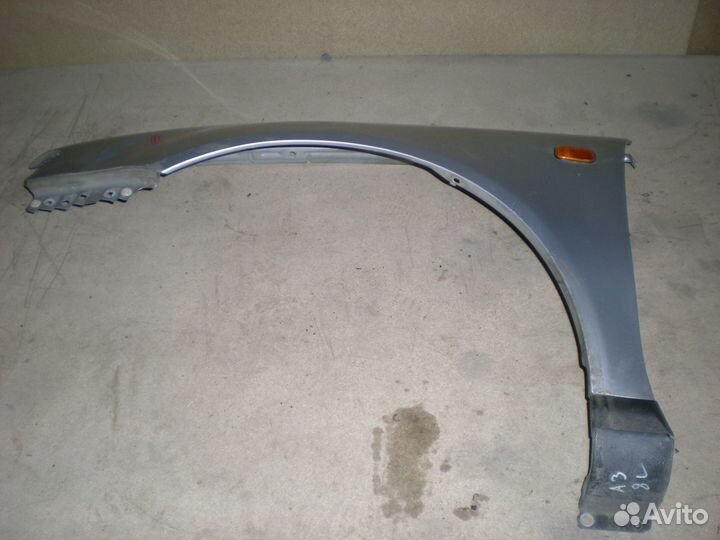 Крыло левое Audi A38L