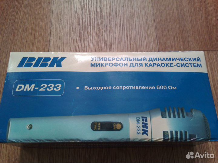 Микрофон BBK DM233 для караоке и не только
