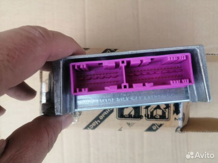 Блок управления подушек безопасности Jeep Patriot