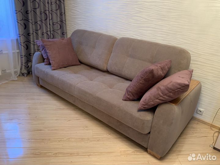 Перетяжка мягкой мебели