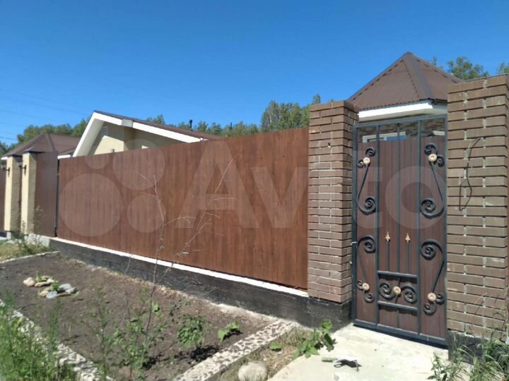 Дом 80 м² на участке 5 сот.