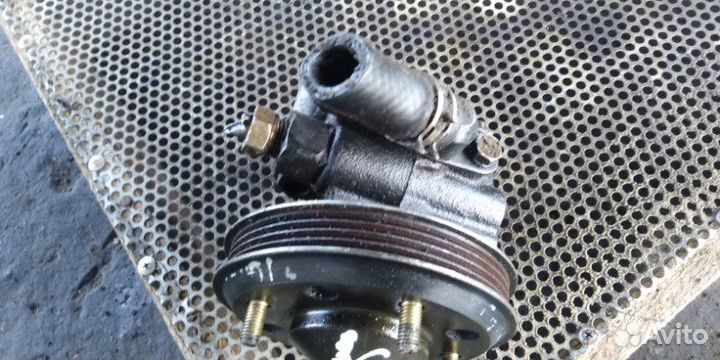 Насос гур Toyota Estima 3C-T