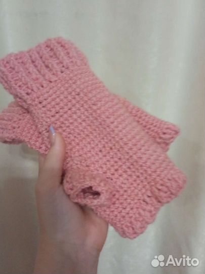 Вязанные перчатки митенки